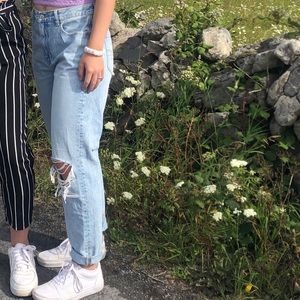 American eagle mom jeans